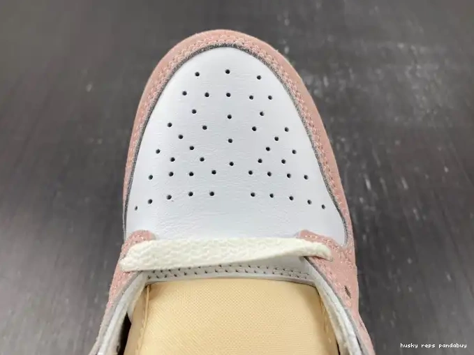 Rep Husky Jordan (Women's) Washed OG Retro Pink 1 FD2596-600 High Air 0419